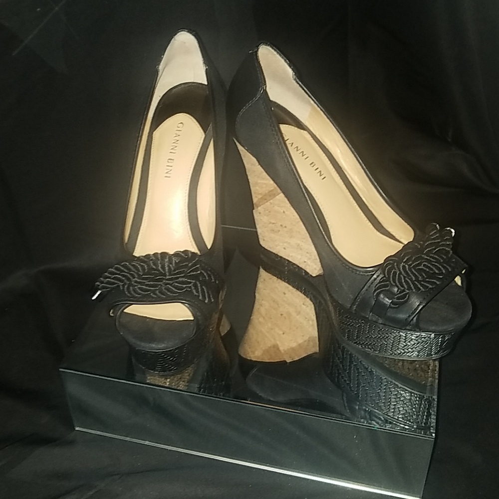 Gianni Bini Cork heels